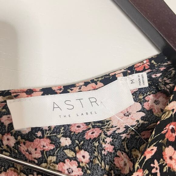 ASTR Covered Button Midi Dress Size Medium - Picture 5 of 8